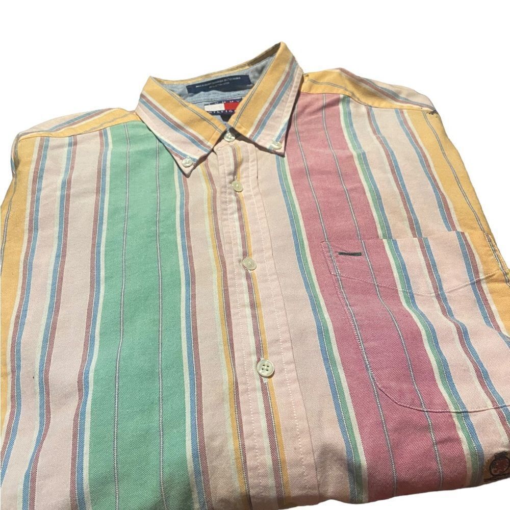 Tommy Hilfiger long  sleeved button down new condition. Size large